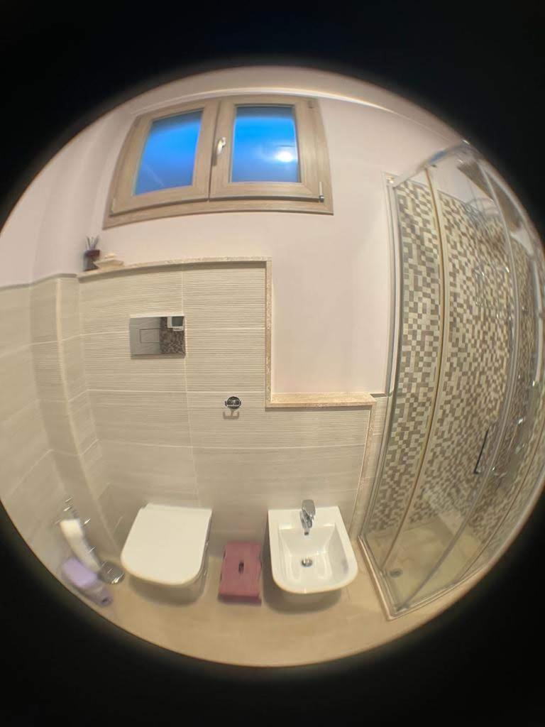 ドームス・デ・マリーア Larcobaleno Di Chia Cin It11101Ce Bed & Breakfast エクステリア 写真