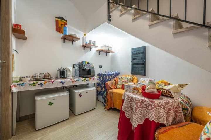 ドームス・デ・マリーア Larcobaleno Di Chia Cin It11101Ce Bed & Breakfast 部屋 写真
