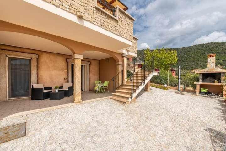 ドームス・デ・マリーア Larcobaleno Di Chia Cin It11101Ce Bed & Breakfast 部屋 写真